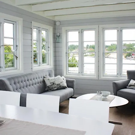 Flekkeroy Paulen Ferienhaus *